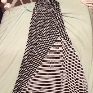 black and white maxi skirt